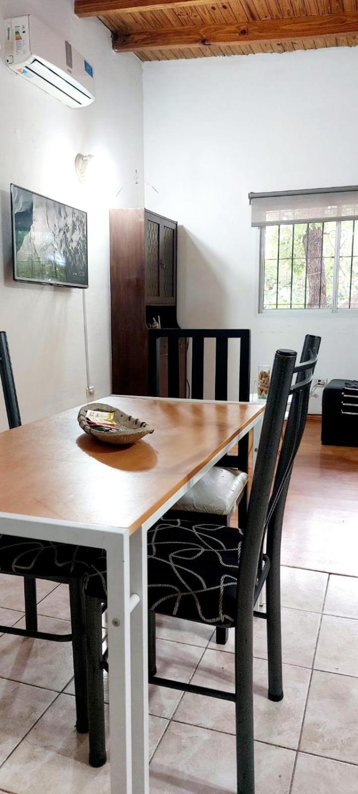El Cerezo Apartment เมนโดซา ภายนอก รูปภาพ