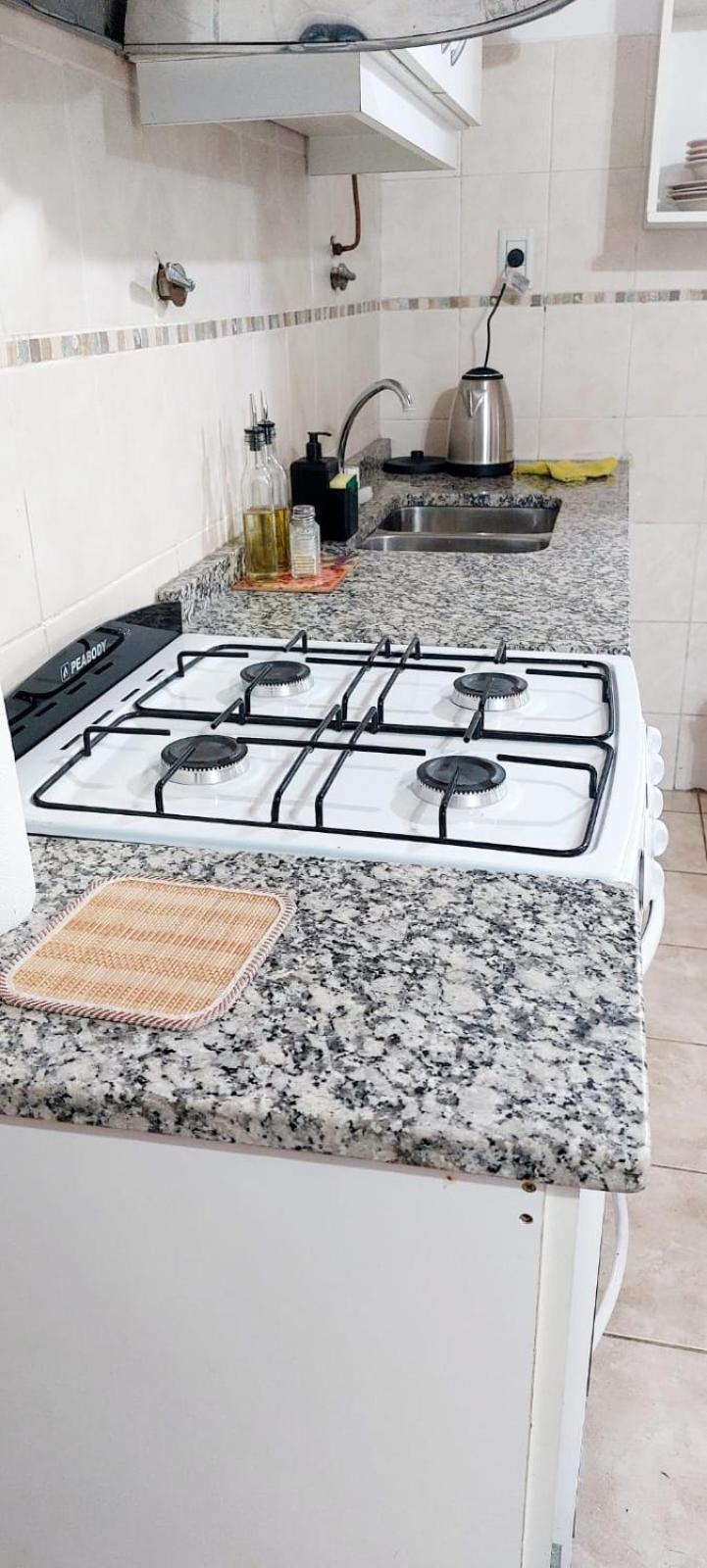 El Cerezo Apartment เมนโดซา ภายนอก รูปภาพ
